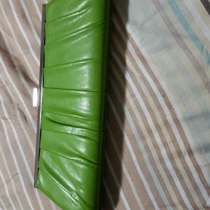 Green purse